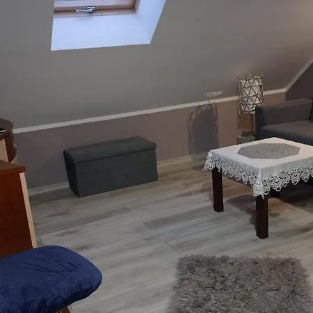 Maly Apartamencik Teo Lägenhet Rewal
