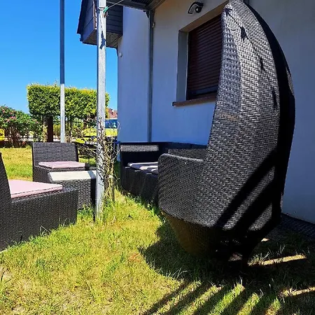 Maly Apartamencik Teo 2 Pokoje Z Balkonem I Domki *