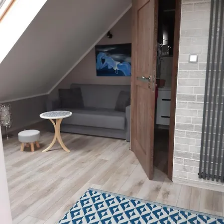 Maly Apartamencik Teo 2 Pokoje Z Balkonem I Domki Appartement Rewal