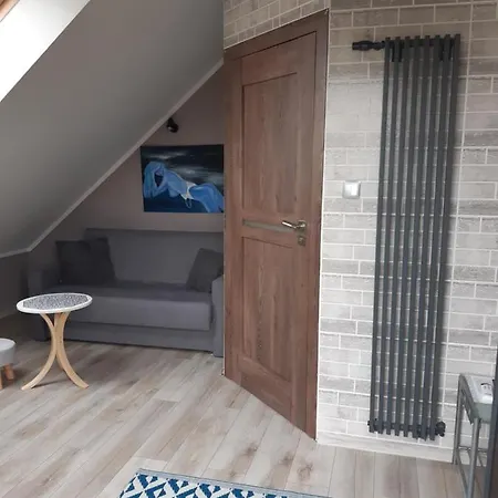 Maly Apartamencik Teo 2 Pokoje Z Balkonem I Domki