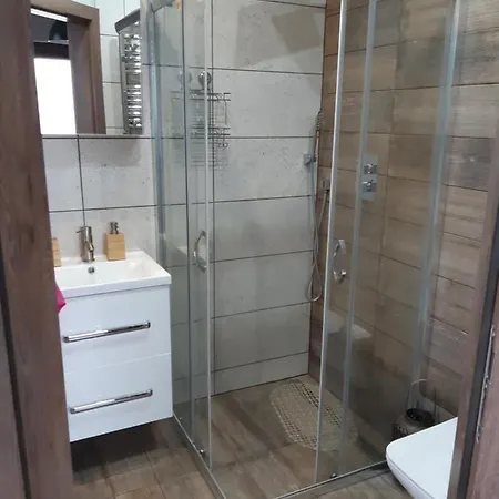 アパート Maly Apartamencik Teo レバル